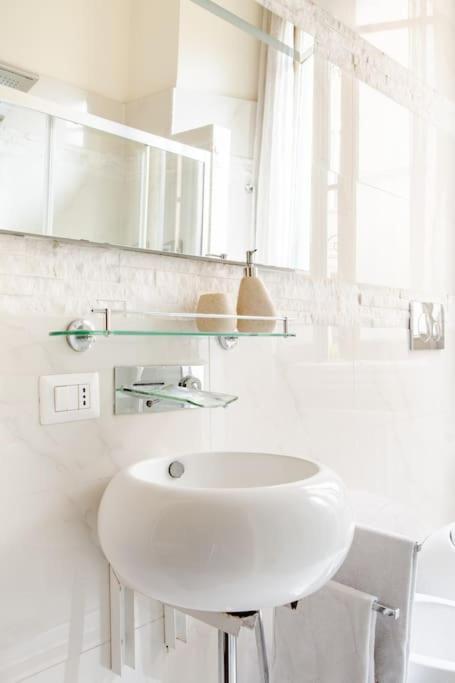 Exquisite Stay Via Crema Milano Exteriör bild